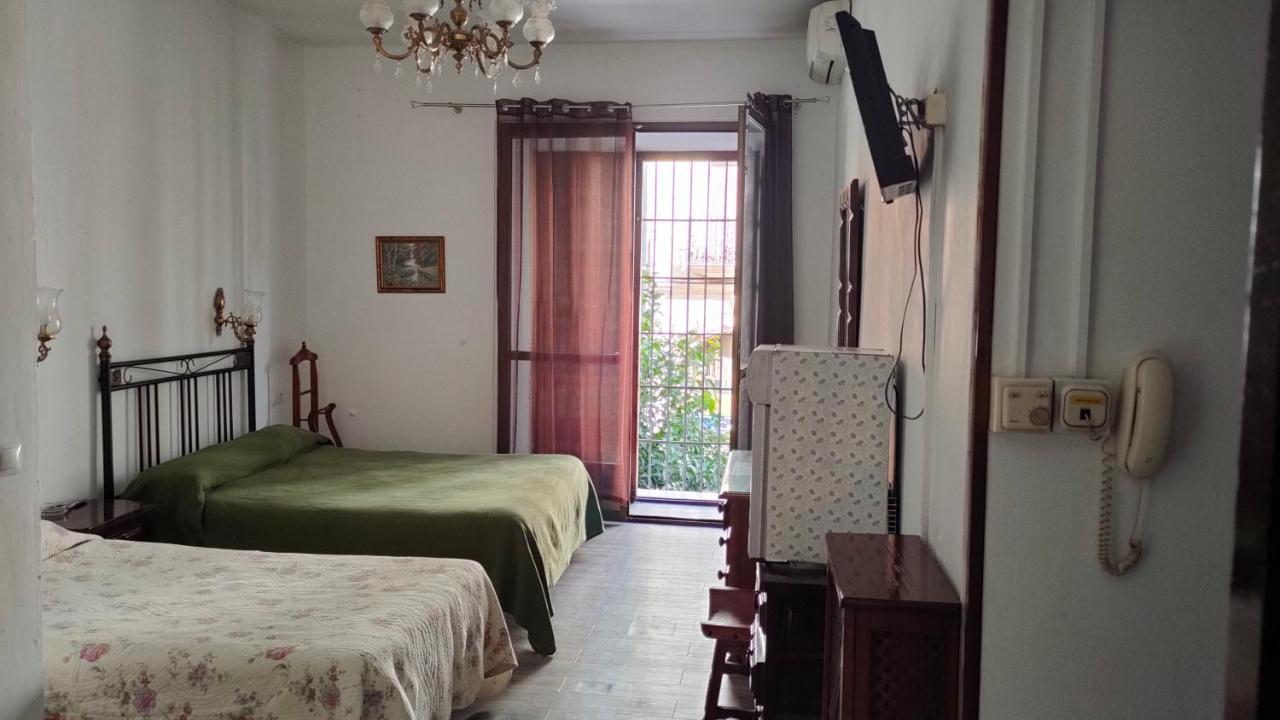Hostal Colon Antequera Zewnętrze zdjęcie
