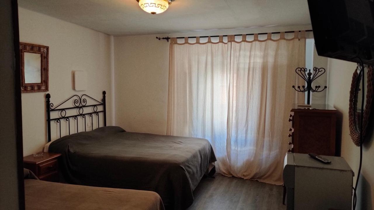 Hostal Colon Antequera Zewnętrze zdjęcie