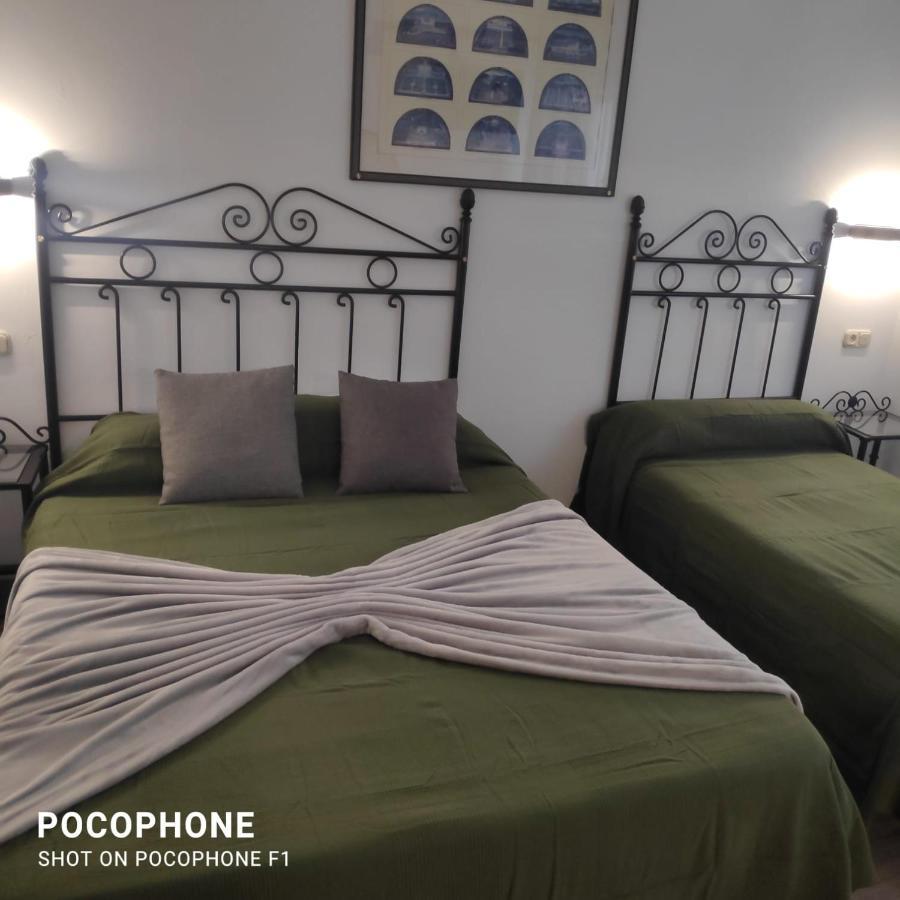 Hostal Colon Antequera Zewnętrze zdjęcie