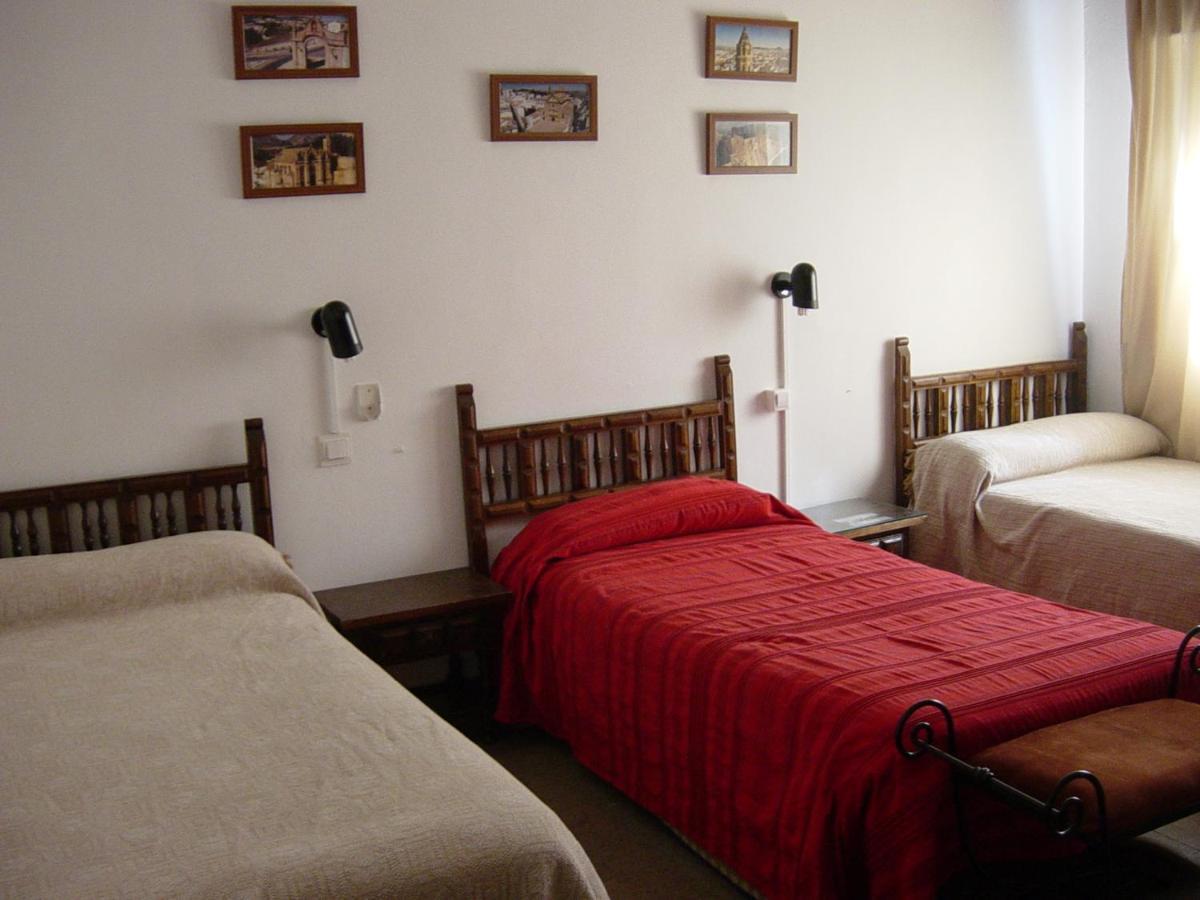 Hostal Colon Antequera Zewnętrze zdjęcie
